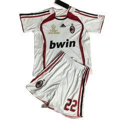 MILANAWAYKAKA_RETRO_KIDS1