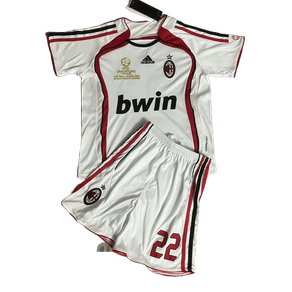 MILANAWAYKAKA_RETRO_KIDS1