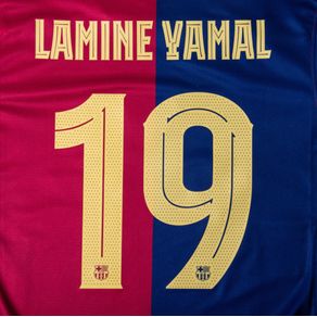 LAMINE_YAMAL_DORSAL_BHOME