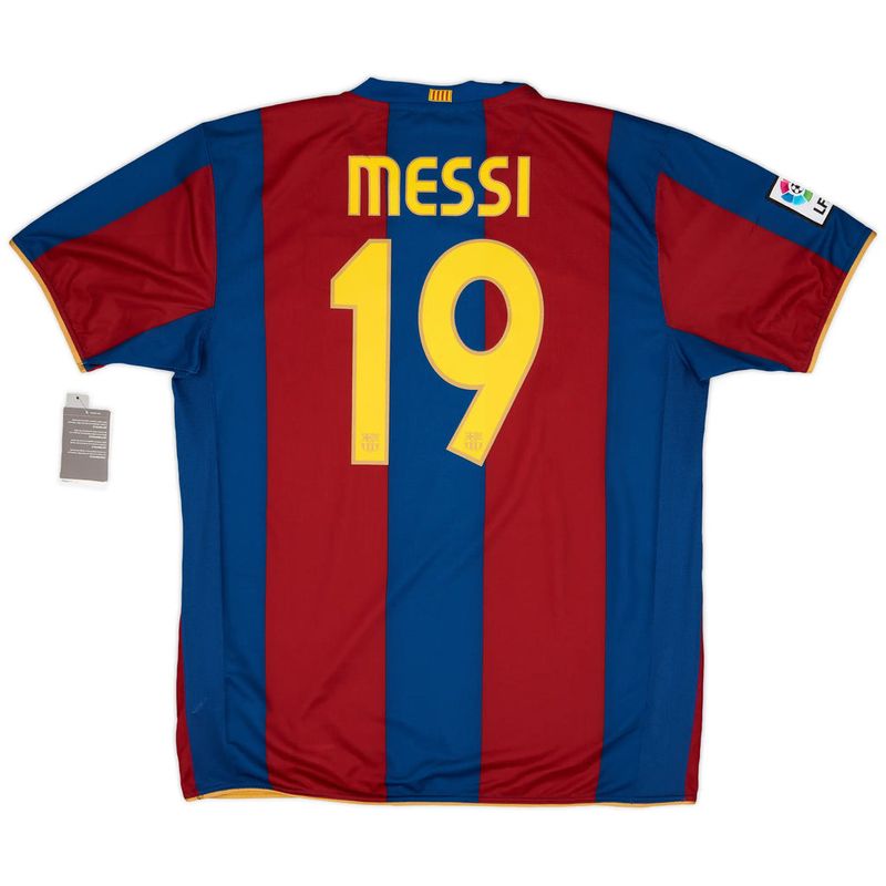 BARCELONAHOME2007-MESSI19-1