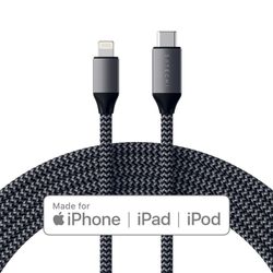 Satechi-USB-C-to-Lightning-Cable---10-Inches4