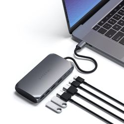Satechi-USB-C-Multimedia-Adapter-M13