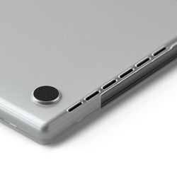 Satechi-Eco-HardShell-case-for-MacBook-Pro-14----Clear2