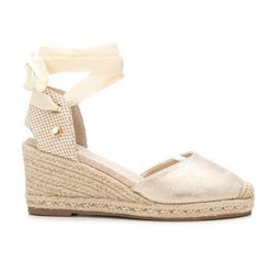 image-1e60d12d39af485491a4c7bd470ae26d