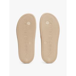 image-4e4d5a9475f04b73a4885fd257b95940