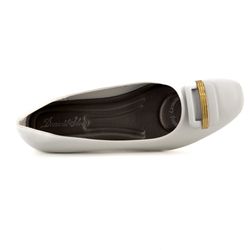 image-e034946c93de4deda02d3d354c76ce08