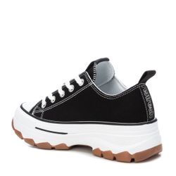 image-2bdeff5c7f9745698bab138d2392abdf