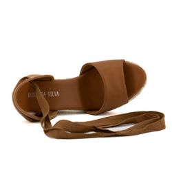 image-cb73dd48d0c44742afee21b321554c3e