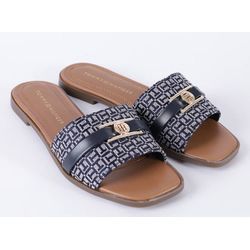 image-c7c097fc28e94a588f07584002794b8e