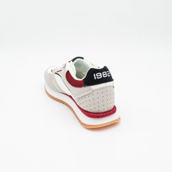 image-6acd94b67cdd4c1cadf8a26ad315ba9f