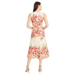 image-b4394155976c4e08bc2b040a3e3872db