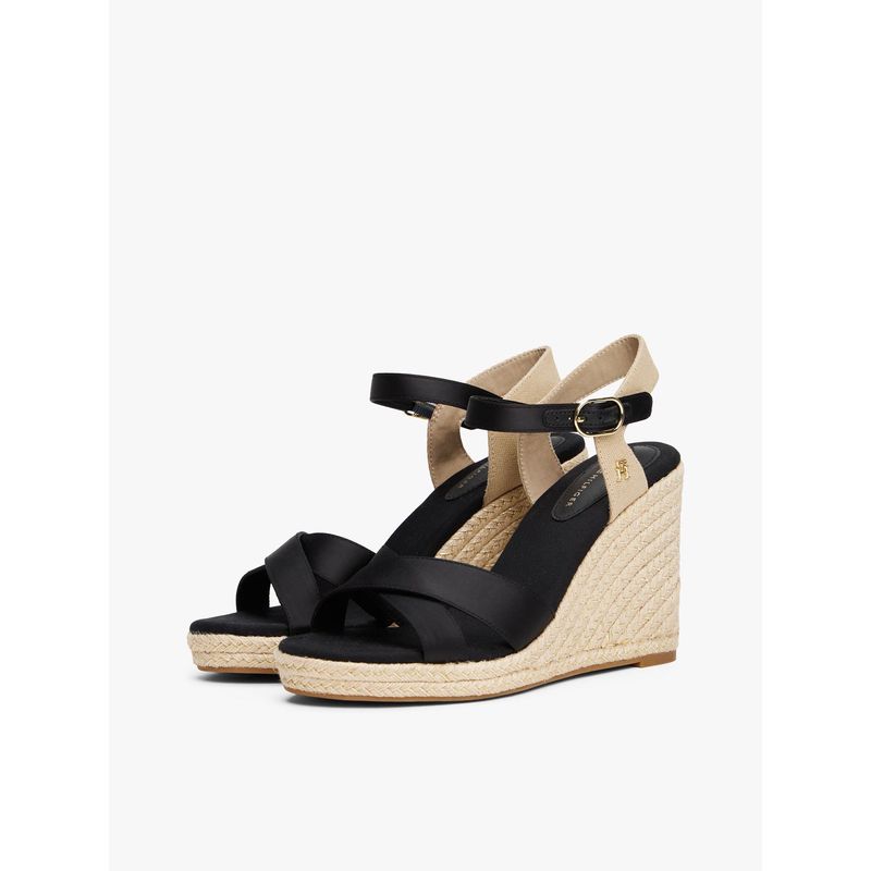 image-43507513e869473d85ab202d105938ab