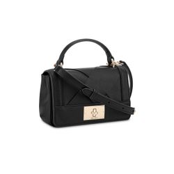 image-e8264f2f590340bdbecf2af15e2f0d08