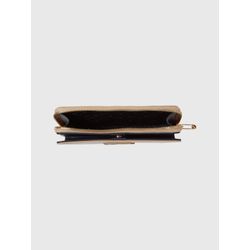 image-69ea33e50ba64fe884d345644ab22523