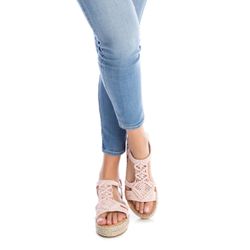 image-d523e349e4854328b90f4fc6de8d2161