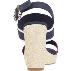 image-8700f256fe044243b8eb1d8623c250ad