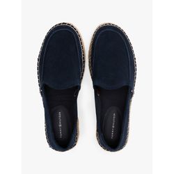 image-5ab16374564141d9837e0a4723be43b3