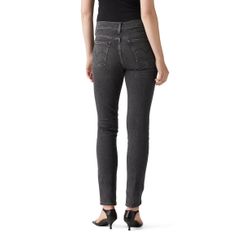 image-1e04087af2ef4f23b71d645fd09da6e1